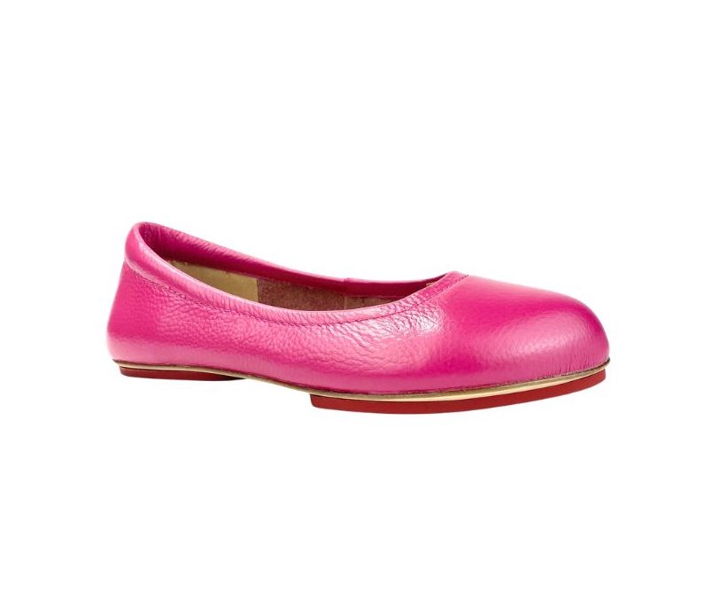 Enchanted Weave Ballet Flats made from premium Italian leather, featuring cushioned arch support and a sleek, versatile design for all-day comfort and sustainable fashion.